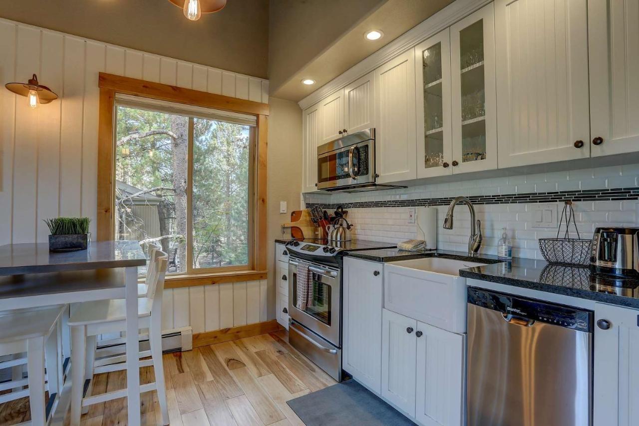 Gateway To Mt Bachelor Villa Bend Exterior photo