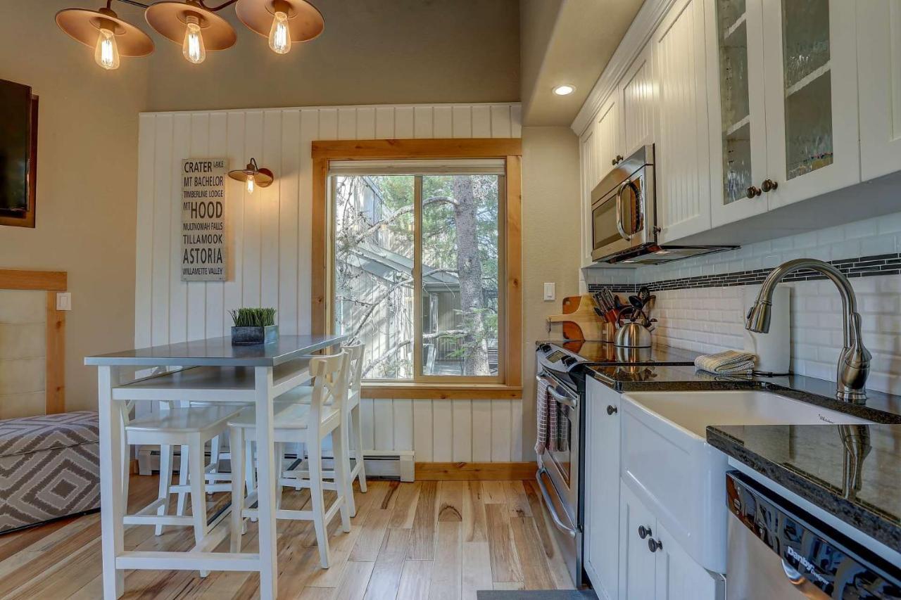 Gateway To Mt Bachelor Villa Bend Exterior photo